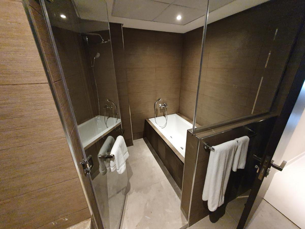 Sunday Luxury Downtown Adliya Formerly Jewel Hotel Manáma Kültér fotó